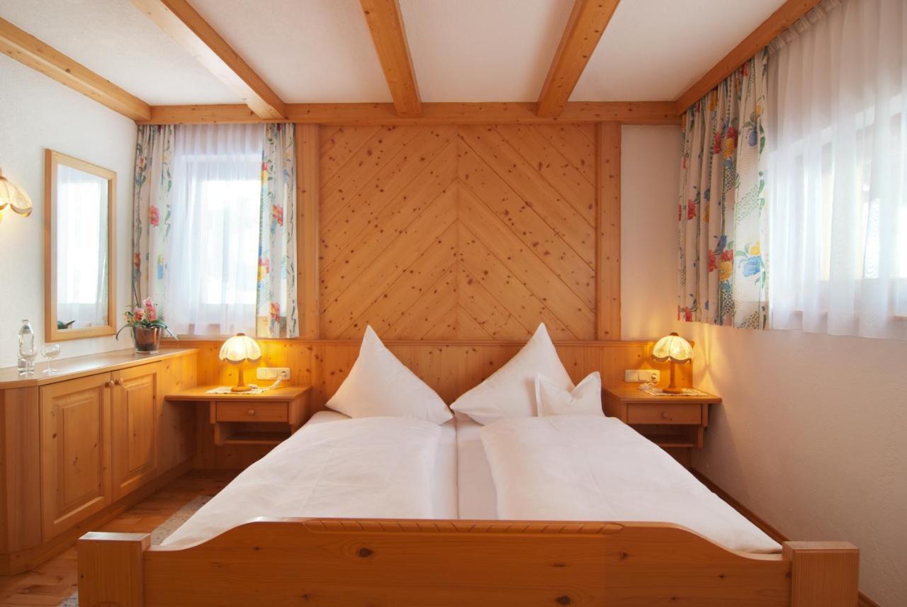 Gasthof Valluga Sankt Christoph Am Arlberg Quarto foto